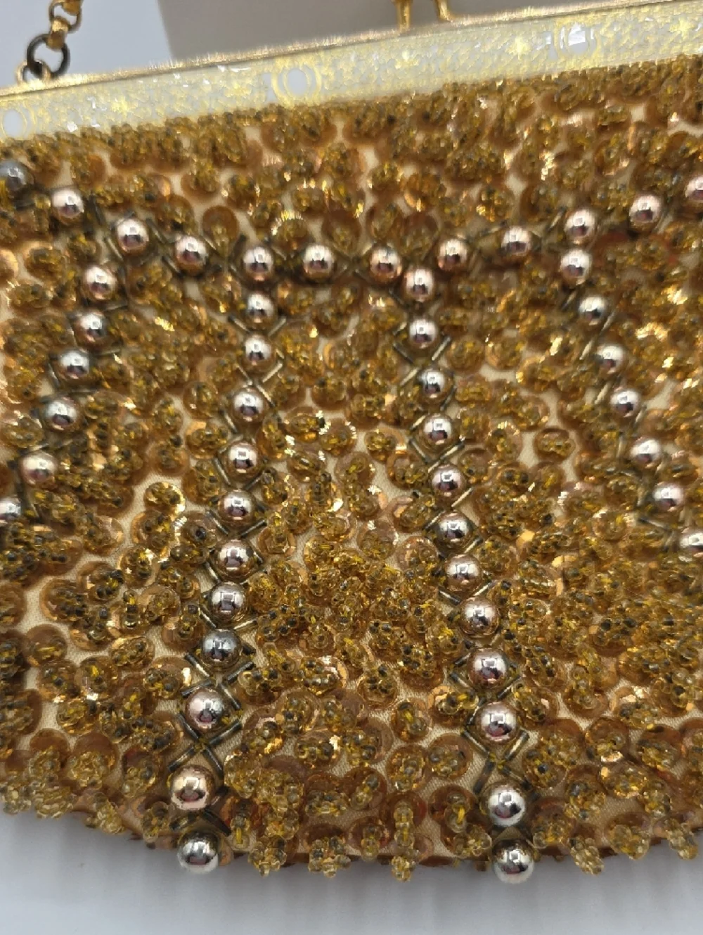Vintage Delill Beaded And Sequence Handbag With Gold Chain 32